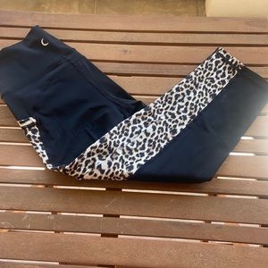 Zyia- Leopard Brilliant Leggings